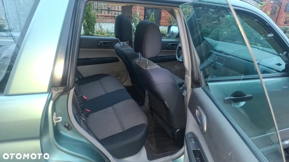 Subaru Forester 2.0X Active - 10