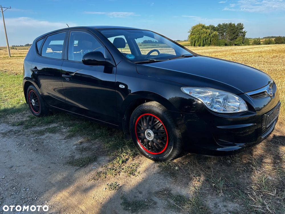 Hyundai i30 1.4 Classic + - 8