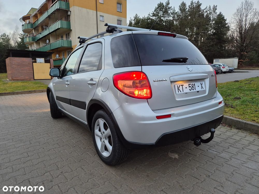 Suzuki SX4 - 3