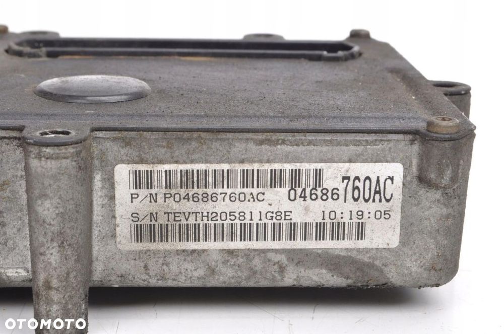 VOYAGER III 2.5 TD STEROWNIK SILNIKA P04686760AC - 2