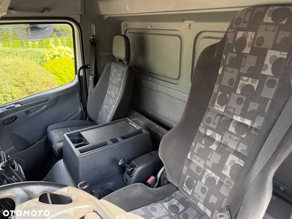 Mercedes-Benz Atego 1224 KONTENER Z WINDA!! - 19