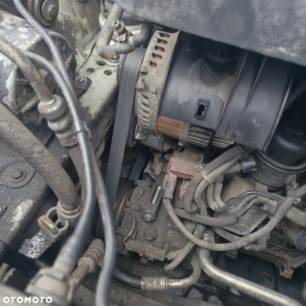 Peugeot 407 2.0 HDI ST Komfort EU4 - 16