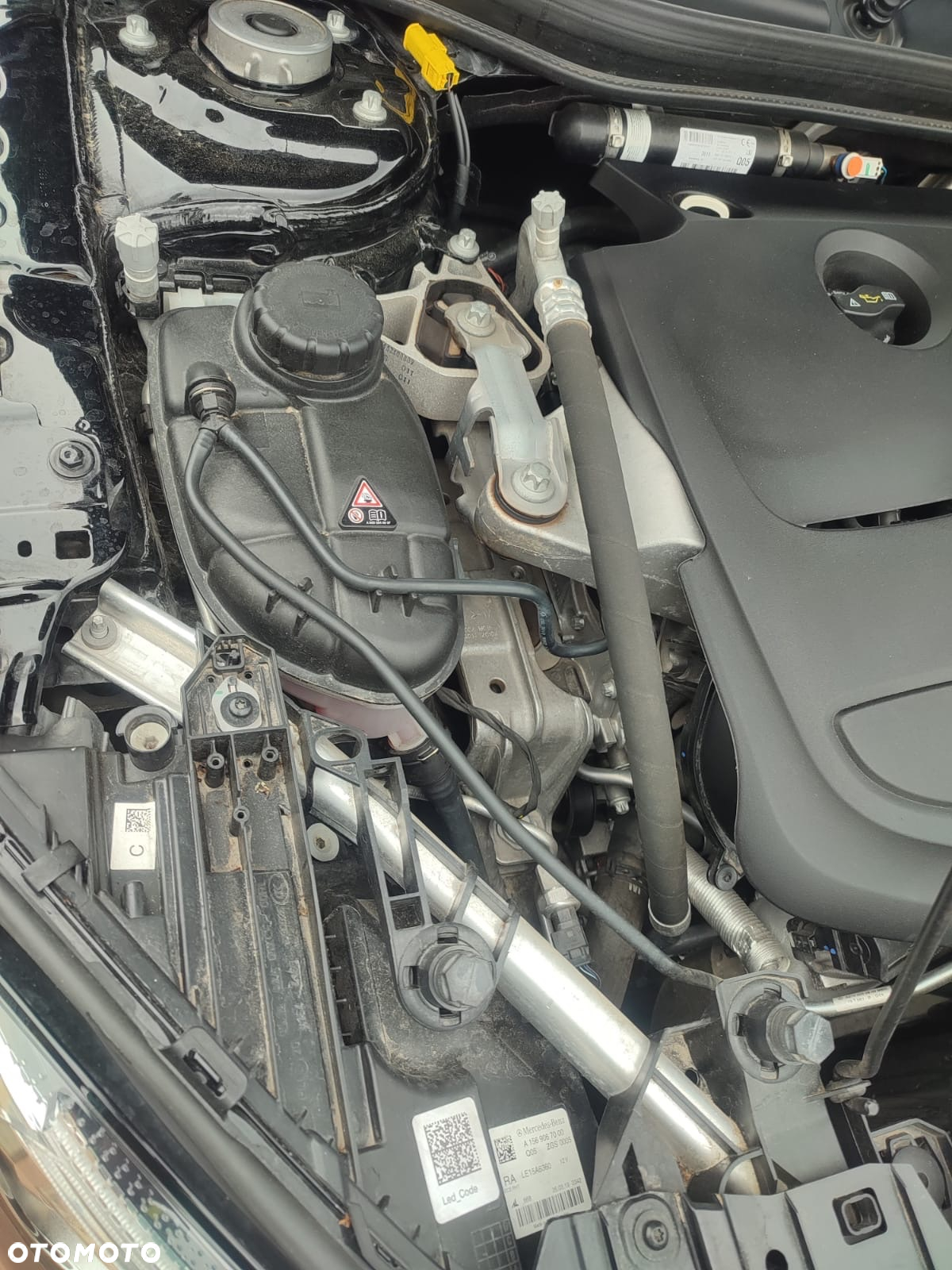 Mercedes-Benz GLA 200 7G-DCT - 11