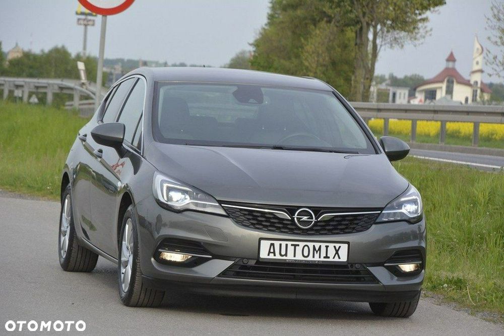 Opel Astra 1.2 Turbo Elegance - 10