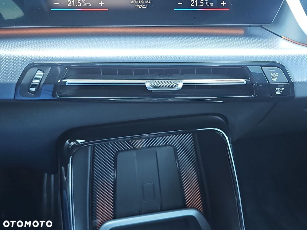 BMW X1 xDrive30e - 22