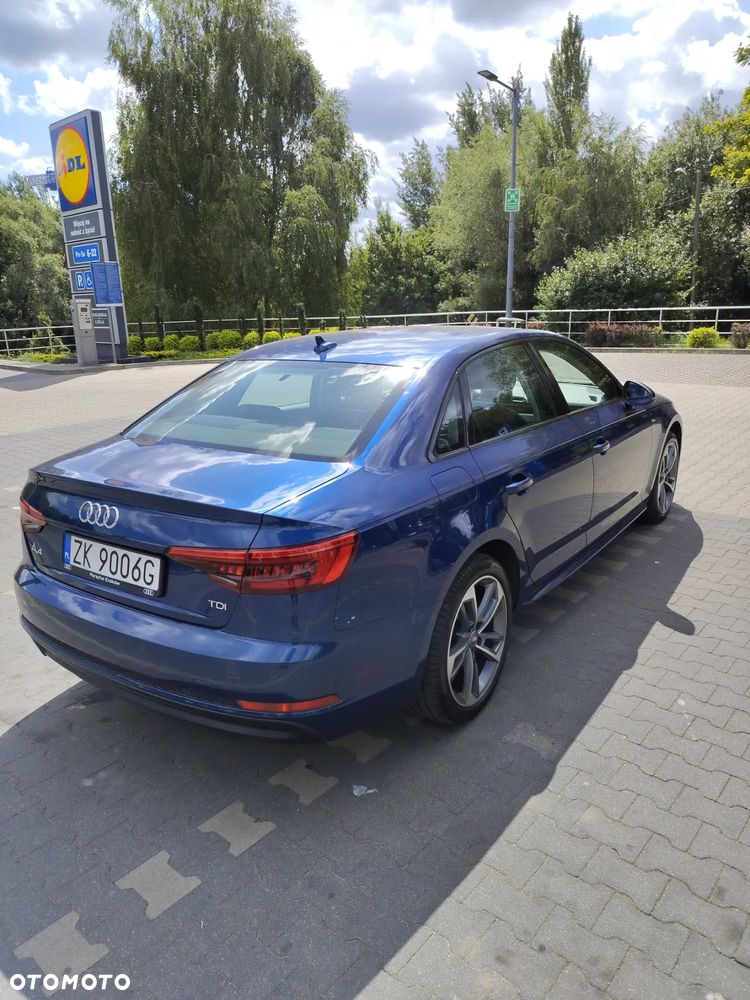 Audi A4 Limousine 2.0 TDI S tronic - 17