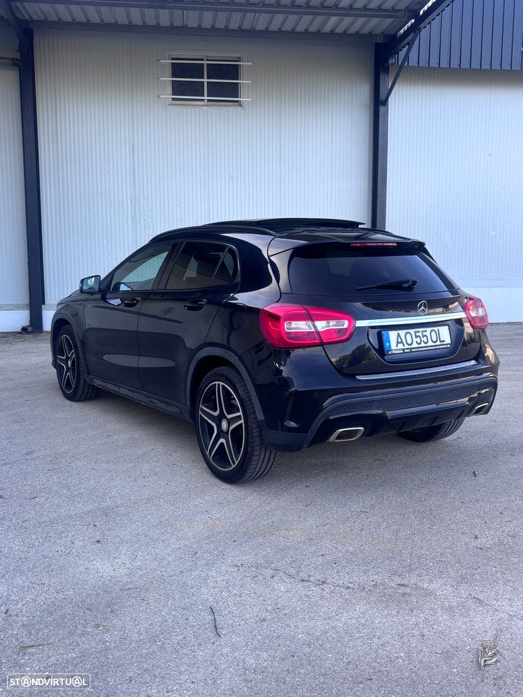 Mercedes-Benz GLA 220 d 4Matic 7G-DCT AMG Line - 3