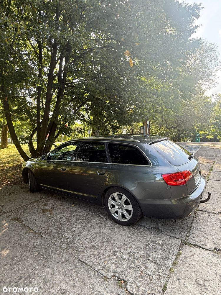 Audi A6 Avant - 15