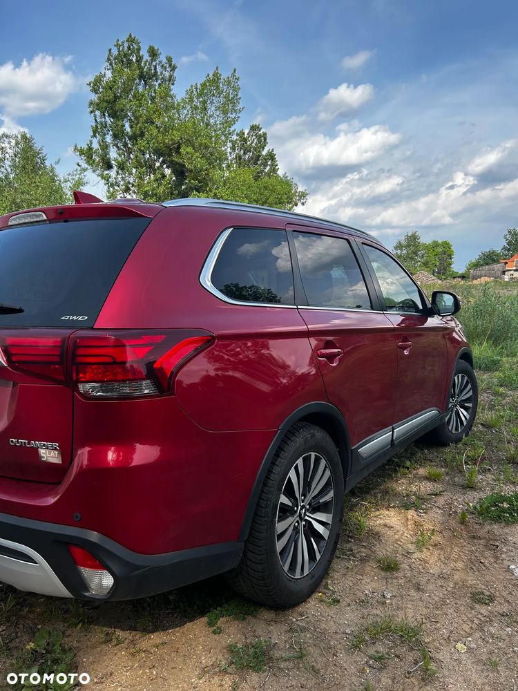Mitsubishi Outlander 2.0 Intense 4WD CVT - 3