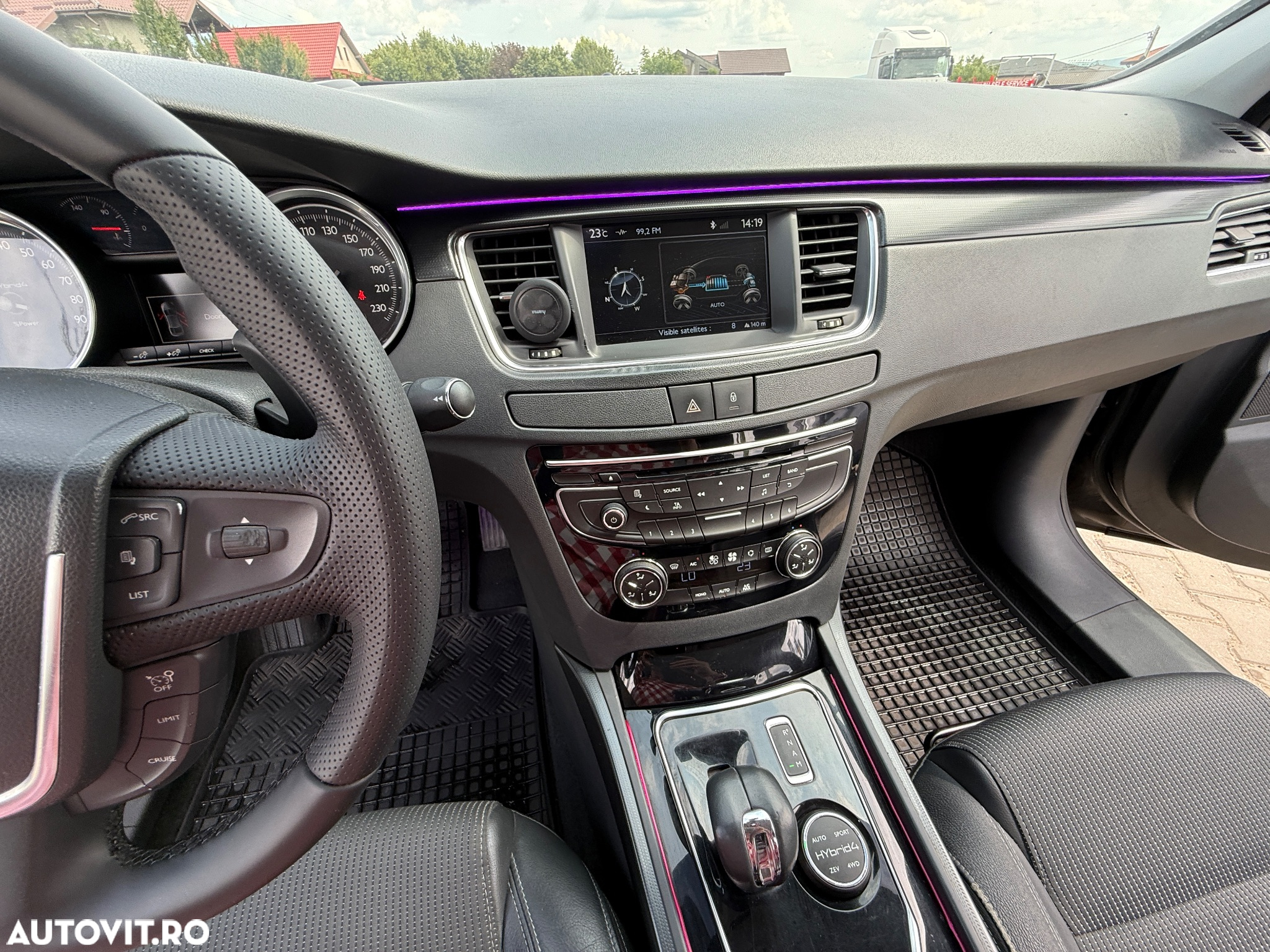 Peugeot 508 RXH Hybrid - 10