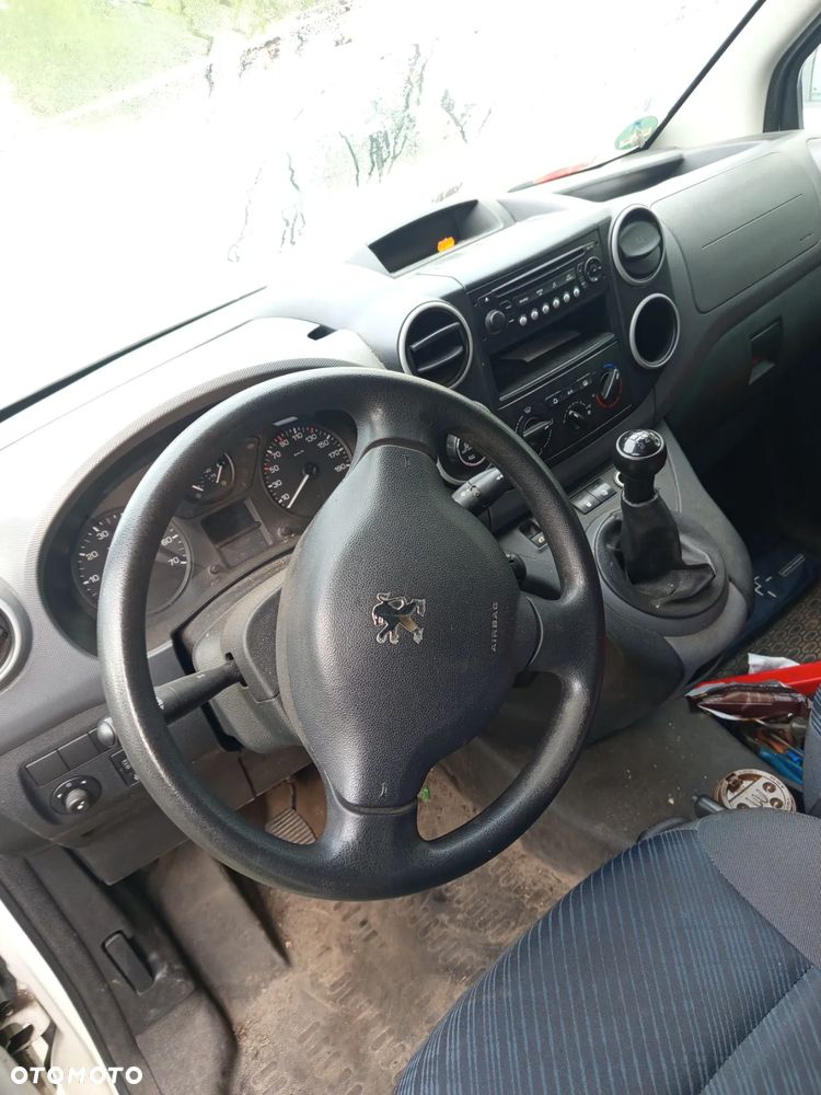 partner berlingo  III 3 08-18 kierownica  stan bdb poznań - 1