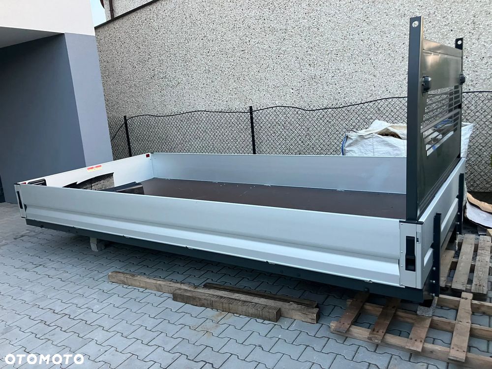 Zabudowa Skrzynia PAKA - 4