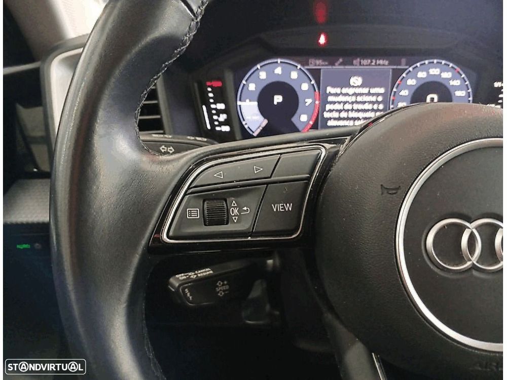 Audi A1 Citycarver 30 TFSI S tronic — fotografia 16