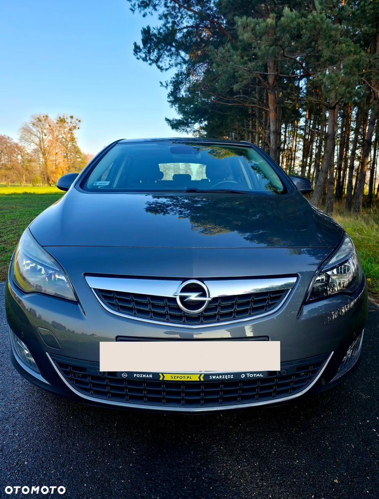 Opel Astra 1.4 T Cosmo - 6