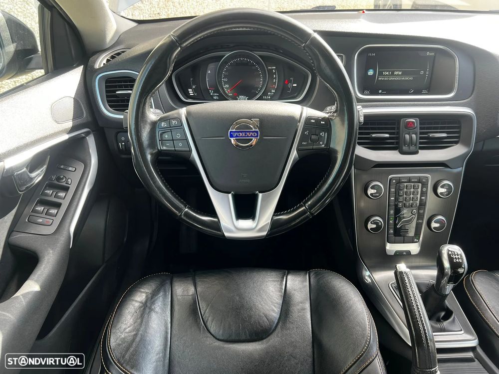 Volvo V40 1.6 D2 R-Design Momentum - 19