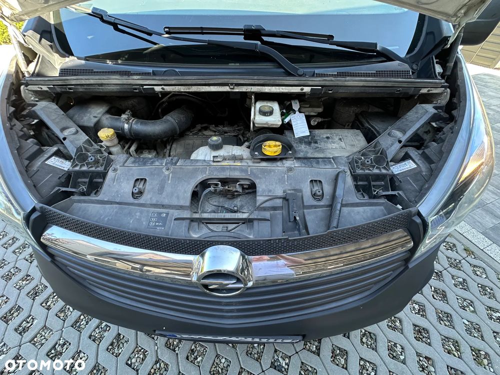 Opel Vivaro - 16