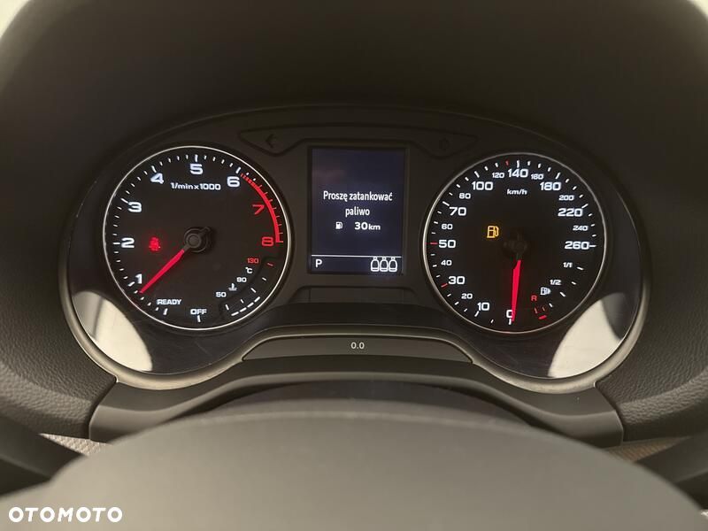 Audi Q2 35 TFSI S tronic - 13