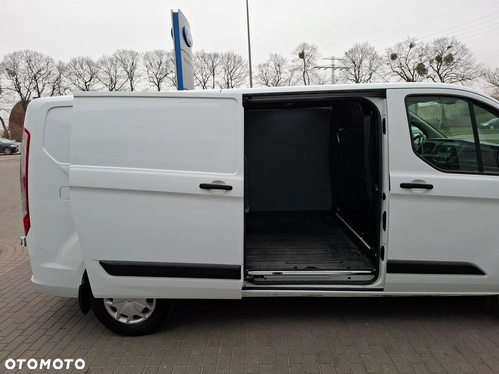 Ford TRANSIT CUSTOM - 7