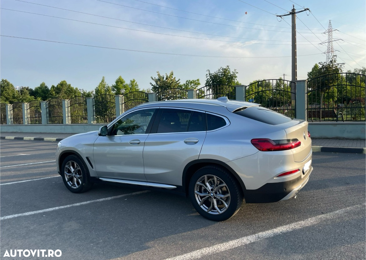BMW X4 xDrive20i AT - 8