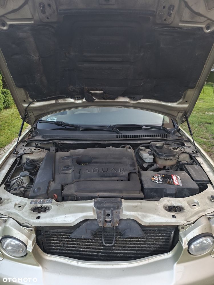 Jaguar X-Type 2.0 D Executive - 10