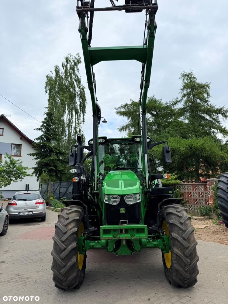 John Deere 6110M - 14