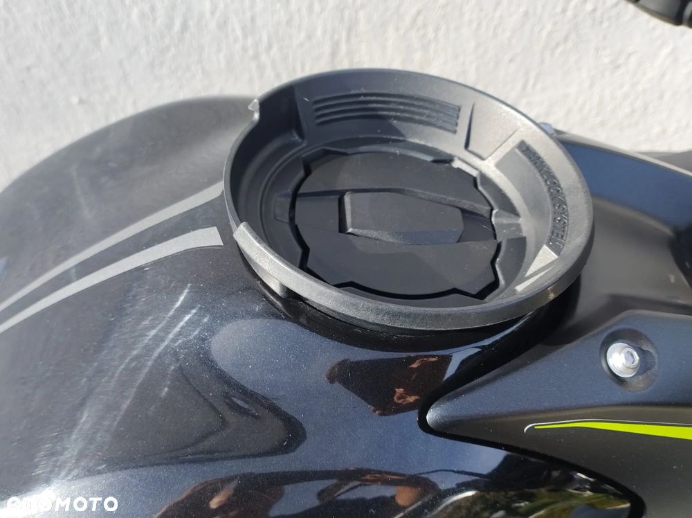 Kawasaki Z 650 - 12