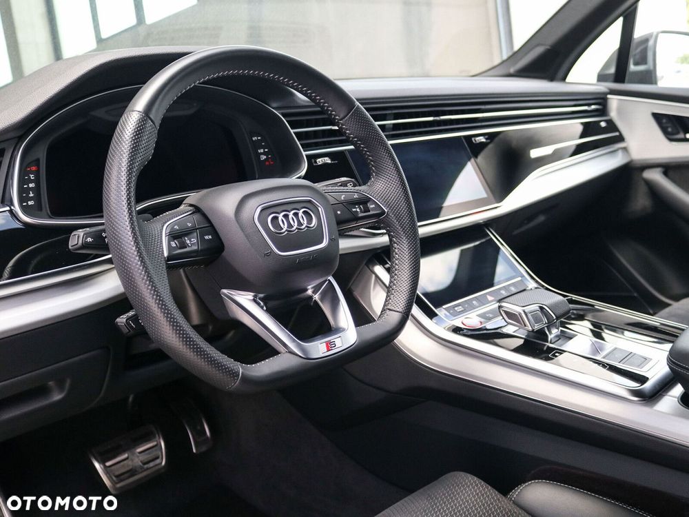Audi SQ7 - 15