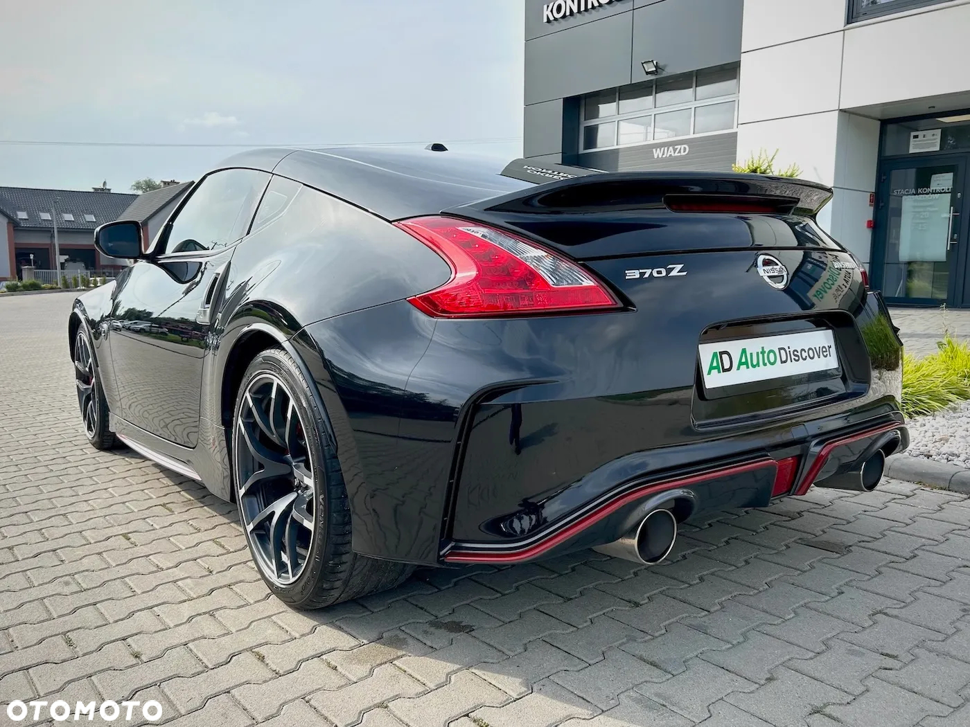 Nissan 370 Z - 19