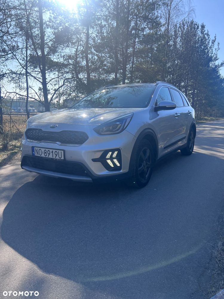 Kia Niro ver-1-6-gdi-hybrid-xl - 2