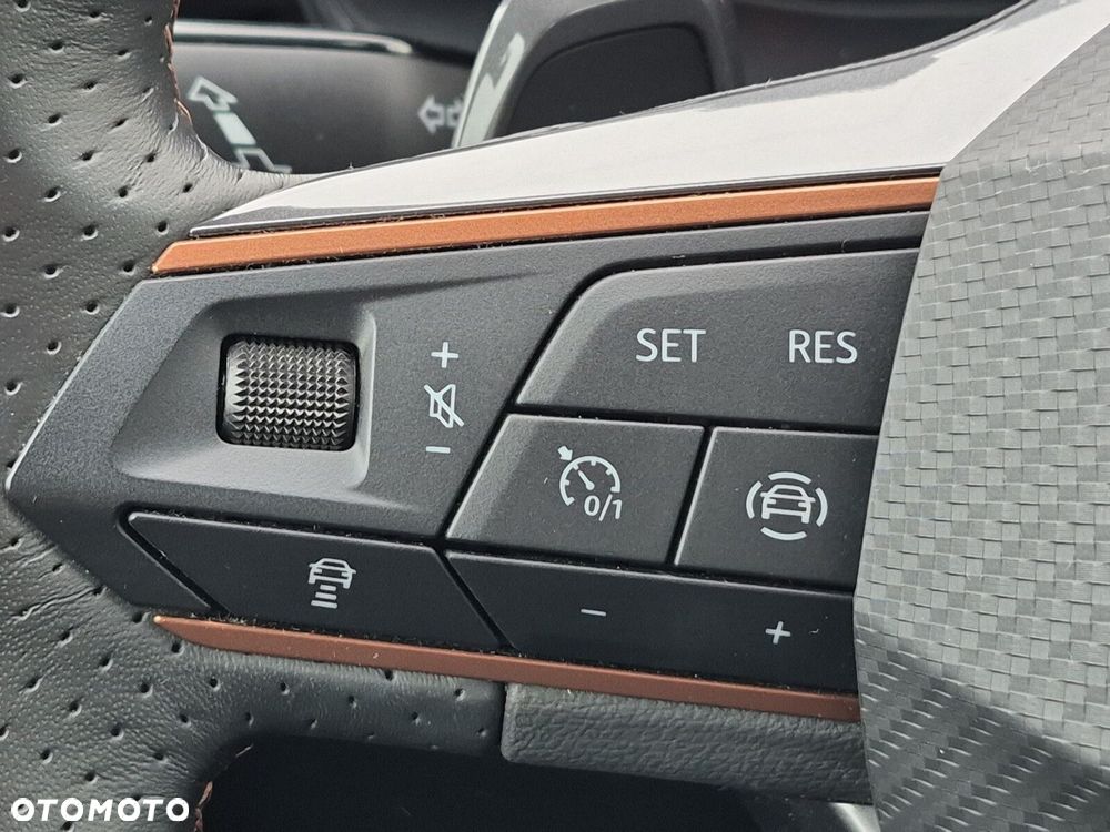 Cupra Formentor 1.4 e-Hybrid DSG - 16