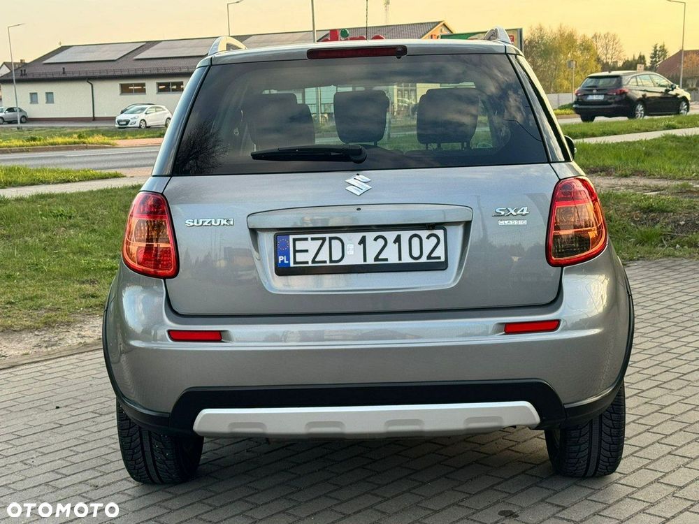 Suzuki SX4 1.6 Comfort - 12