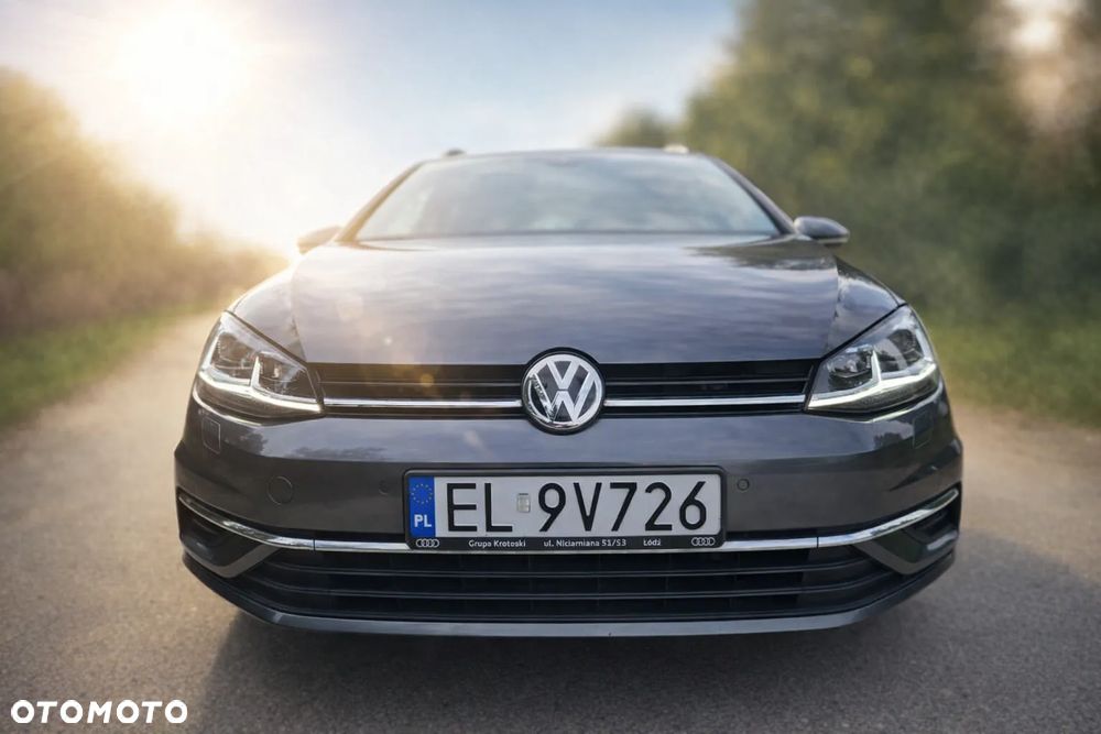 Volkswagen Golf 1.5 TSI BMT Evo IQ Drive DSG - 3