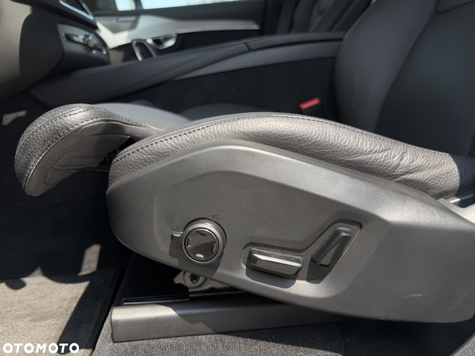 Volvo XC 90 - 16
