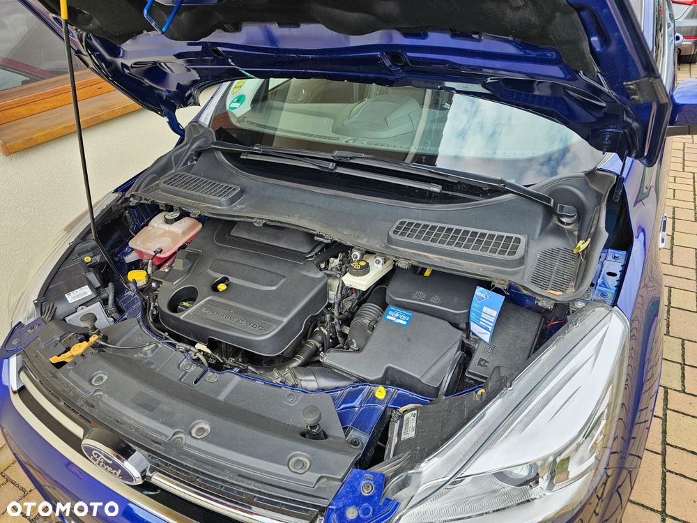 Ford Kuga 2.0 TDCi 4x4 Individual - 40