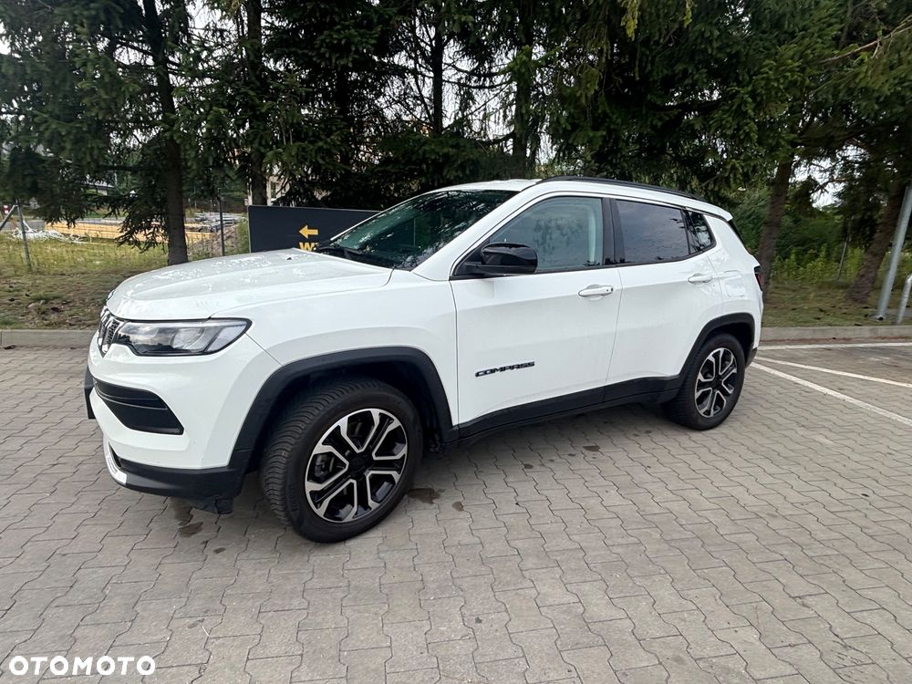 Jeep Compass - 8
