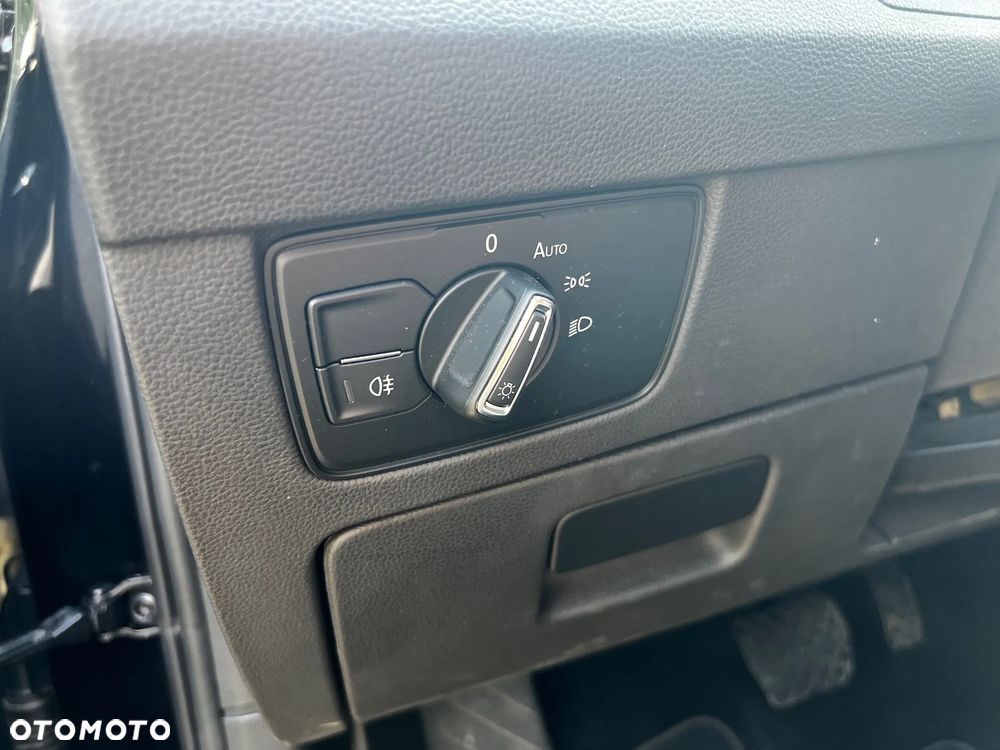 Volkswagen Passat - 15