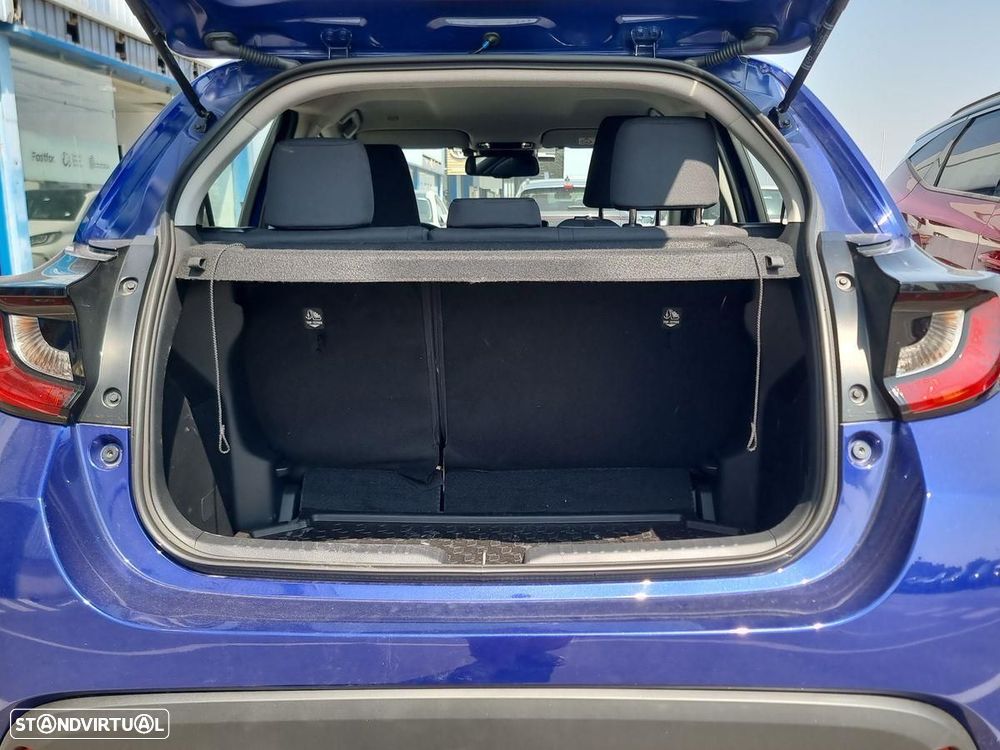 Toyota Yaris — fotografia 12