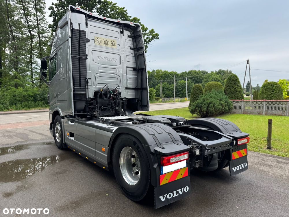 Volvo - 5
