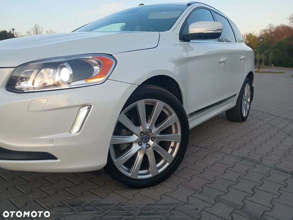 Volvo XC 60 - 36