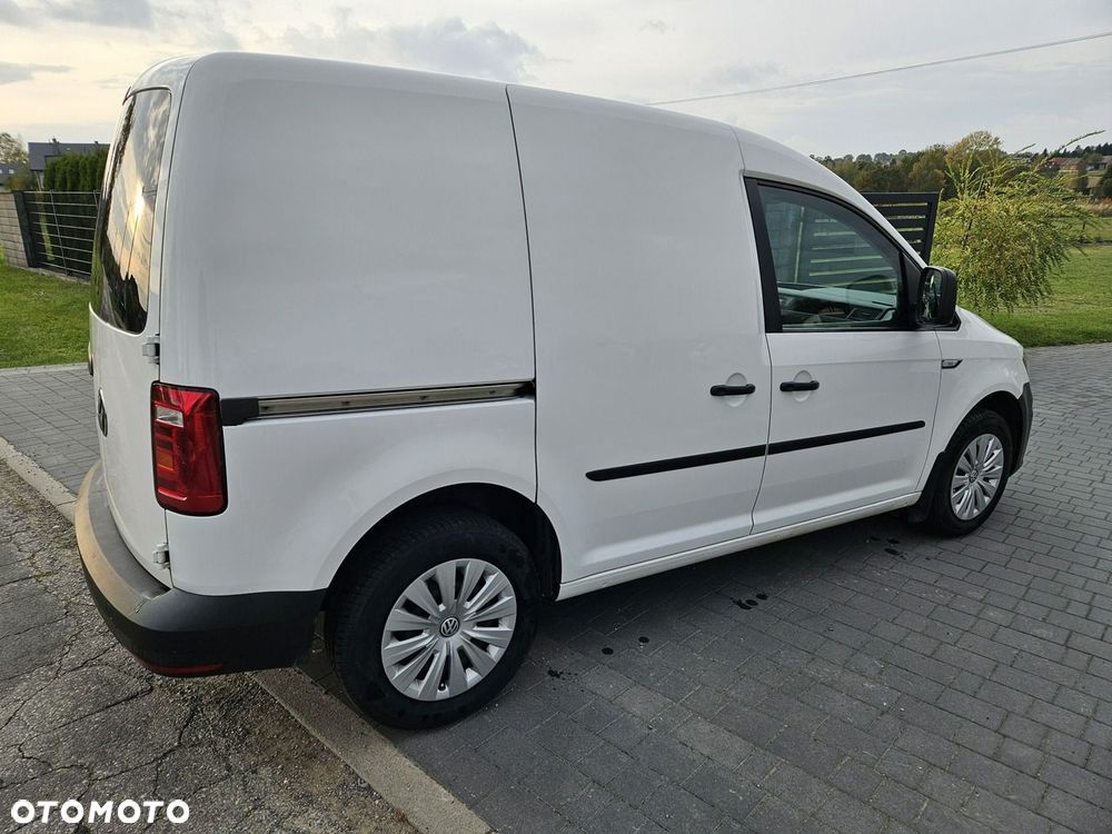 Volkswagen Caddy - 5
