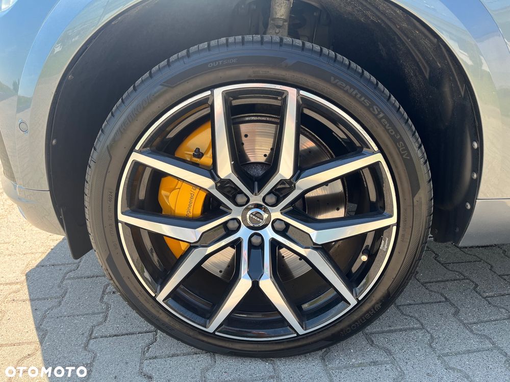 Volvo XC 60 T8 Plug-In Hybrid AWD Polestar Engineered - 19