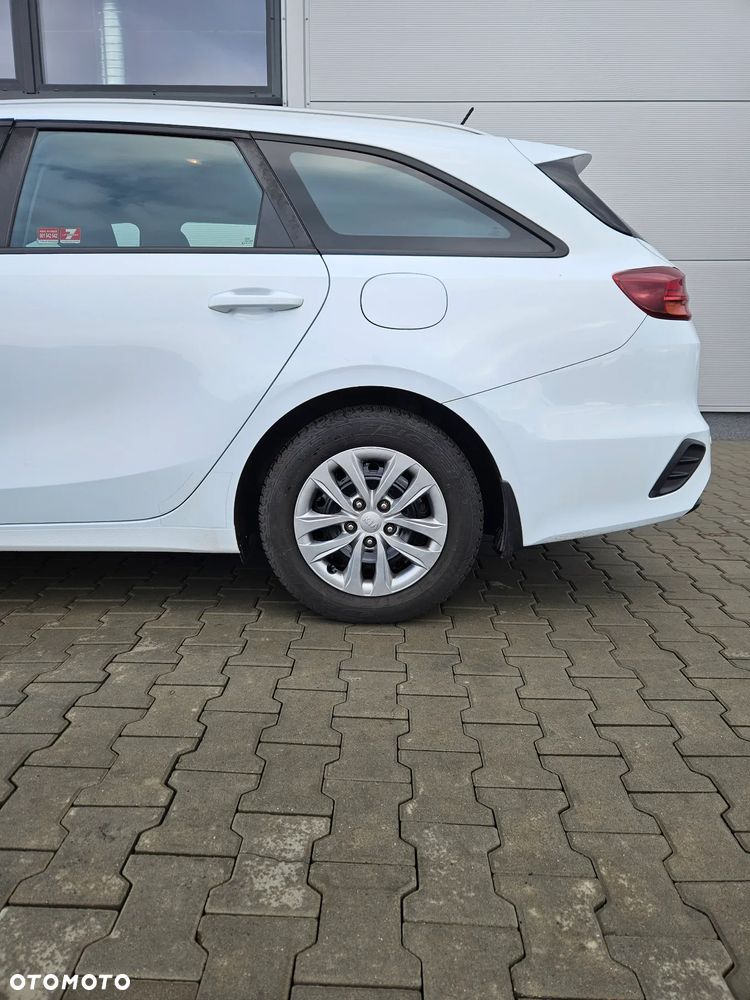 Kia Ceed 1.4 T-GDI S - 11