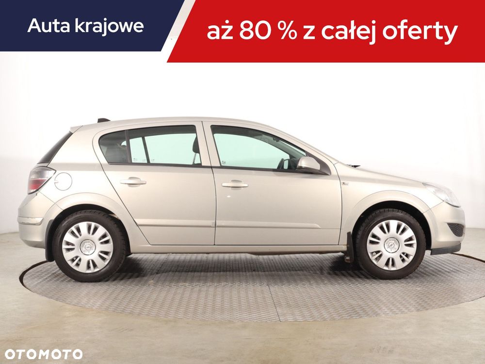 Opel Astra - 8