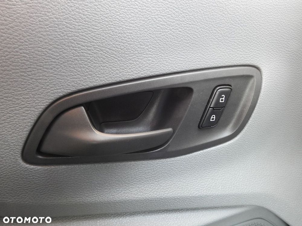Ford TRANSIT  FURGON CHŁODNIA  0°C FUNKCJA GRZANIA TEMPOMAT LEDY KLIMATYZACJA  130KM - 29