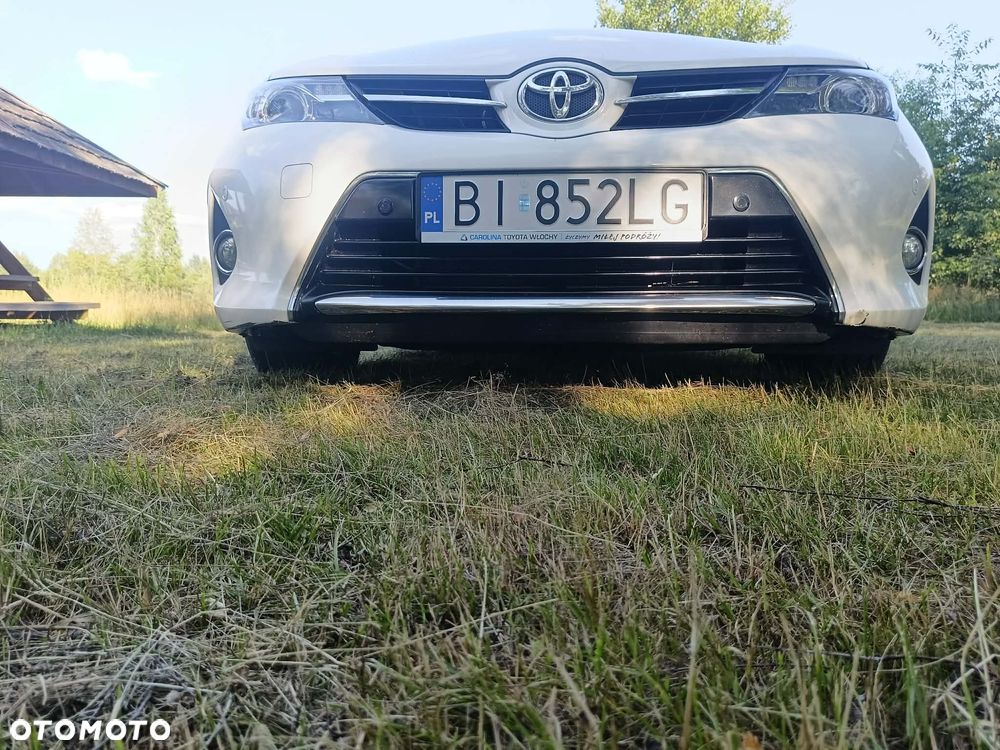 Toyota Auris 1.6 Premium - 7