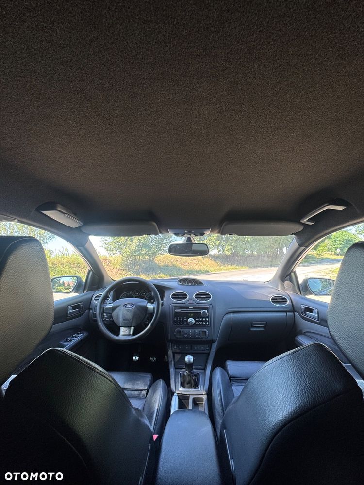 Ford Focus ST - 25