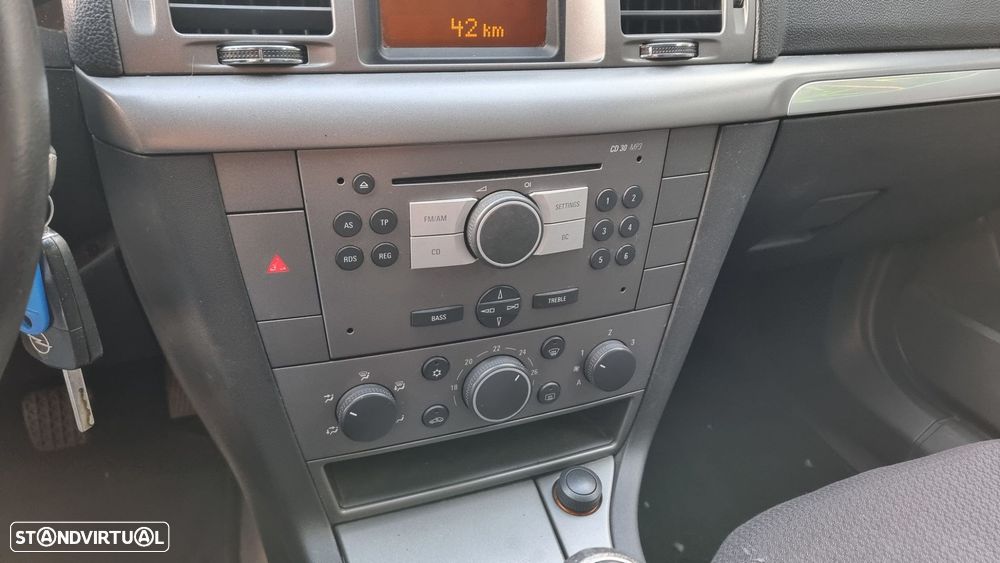 Opel Vectra Caravan 1.9 CDTi Comfort - 10