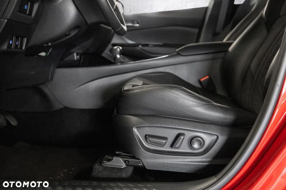 Toyota C-HR Lounge - 21