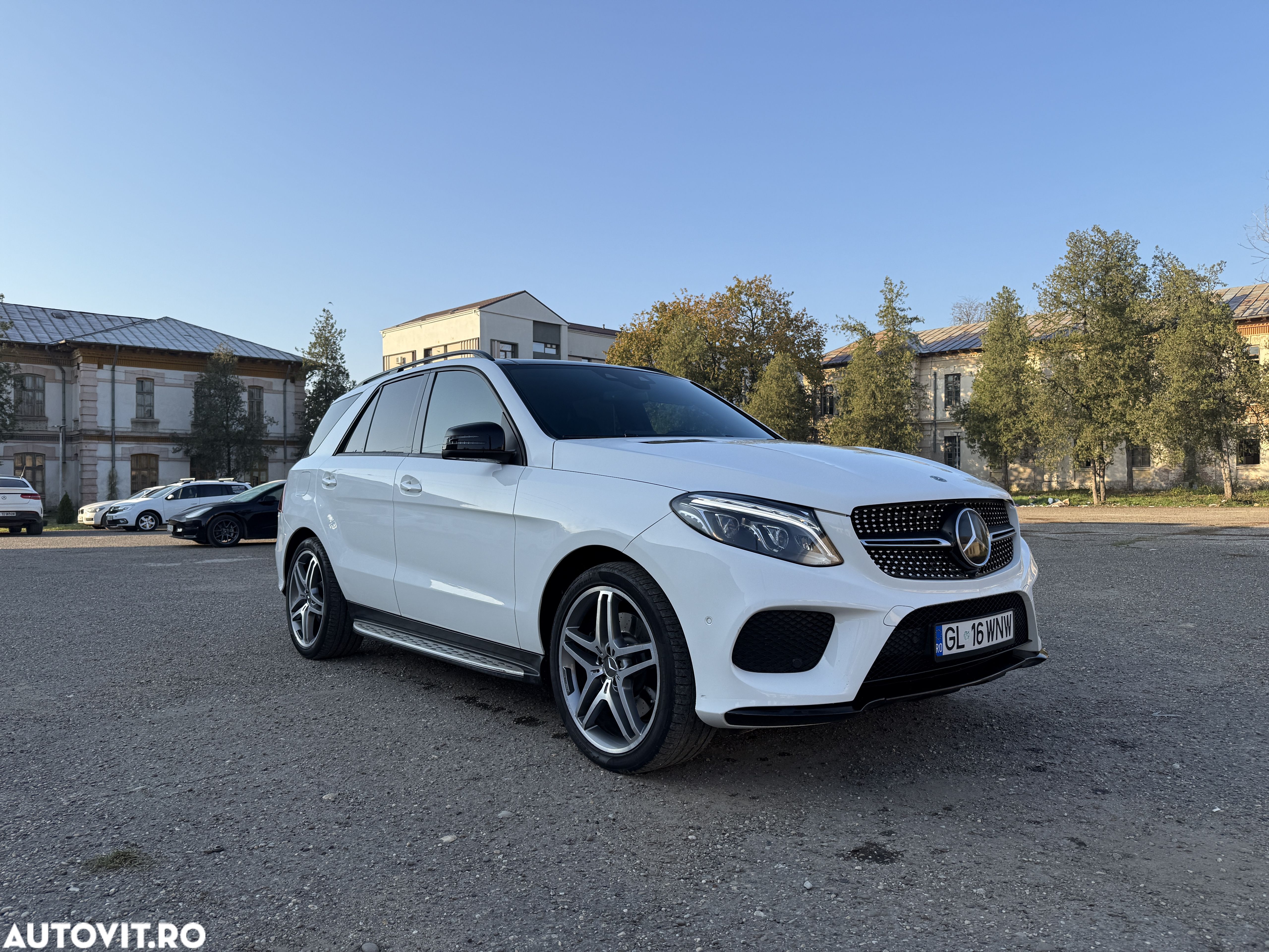 Mercedes-Benz GLE 350 d 4MATIC - 1