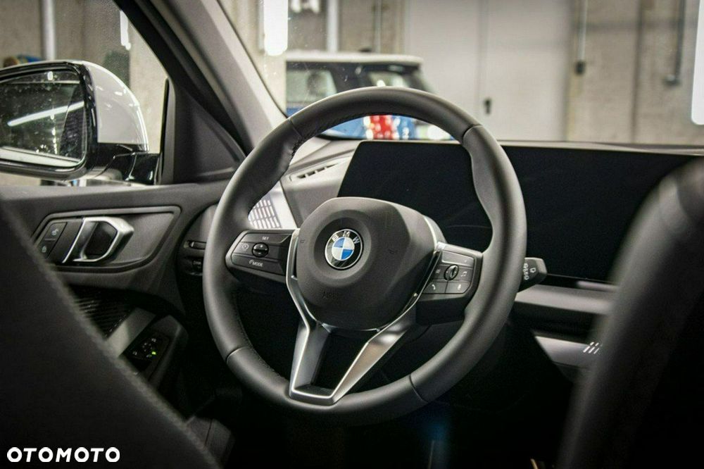 BMW Seria 1 - 16